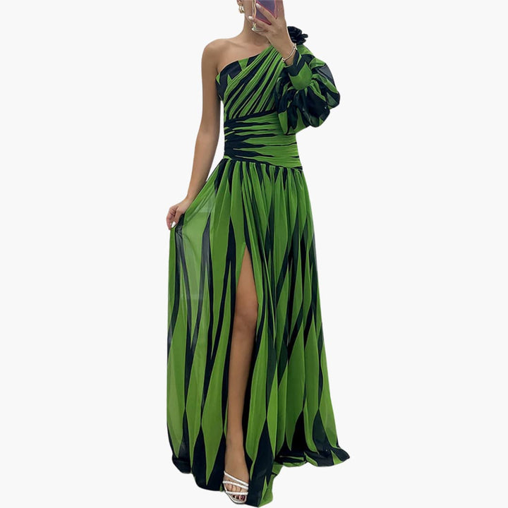 Robe Maxi rayée avec épaules dégagées