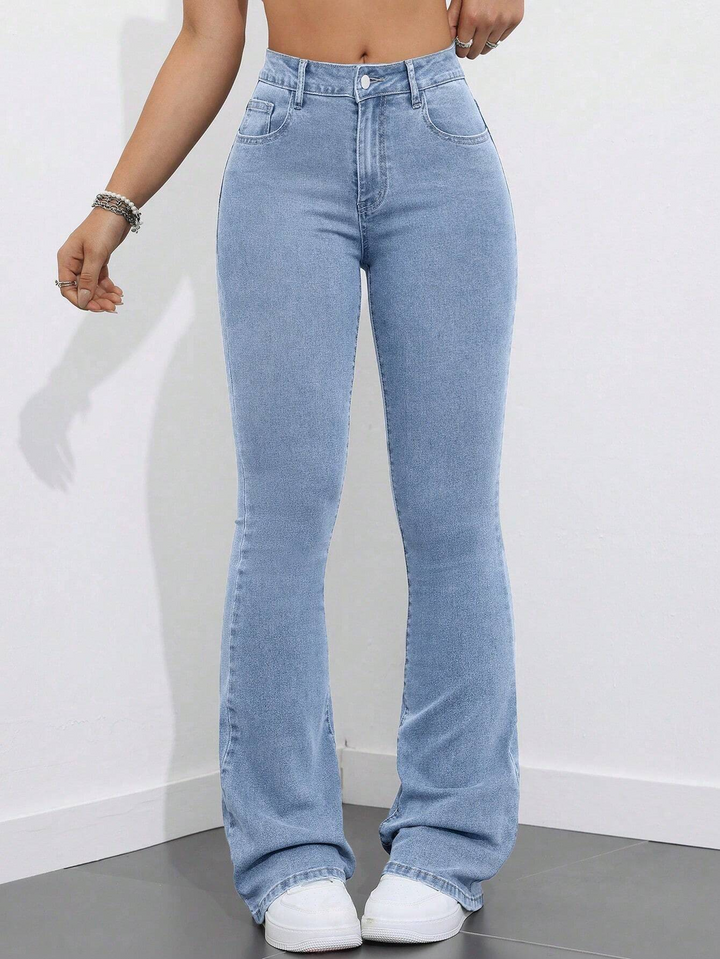 Jean slim à jambes évasées